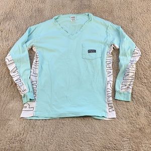 VS PINK V-neck Long Sleeve Pocket Tee